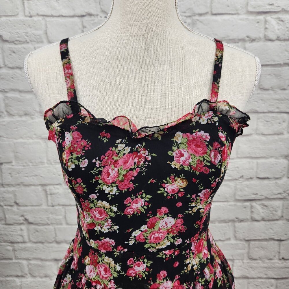 Tripp Nyc Daang Goodman Romantic Rose Garden Floral Dress Size S Lace Trim Goth - Picture 2 of 16